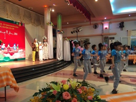 Đêm hội trăng rằm năm 2016